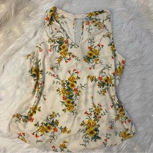 Old Navy floral tank Size L